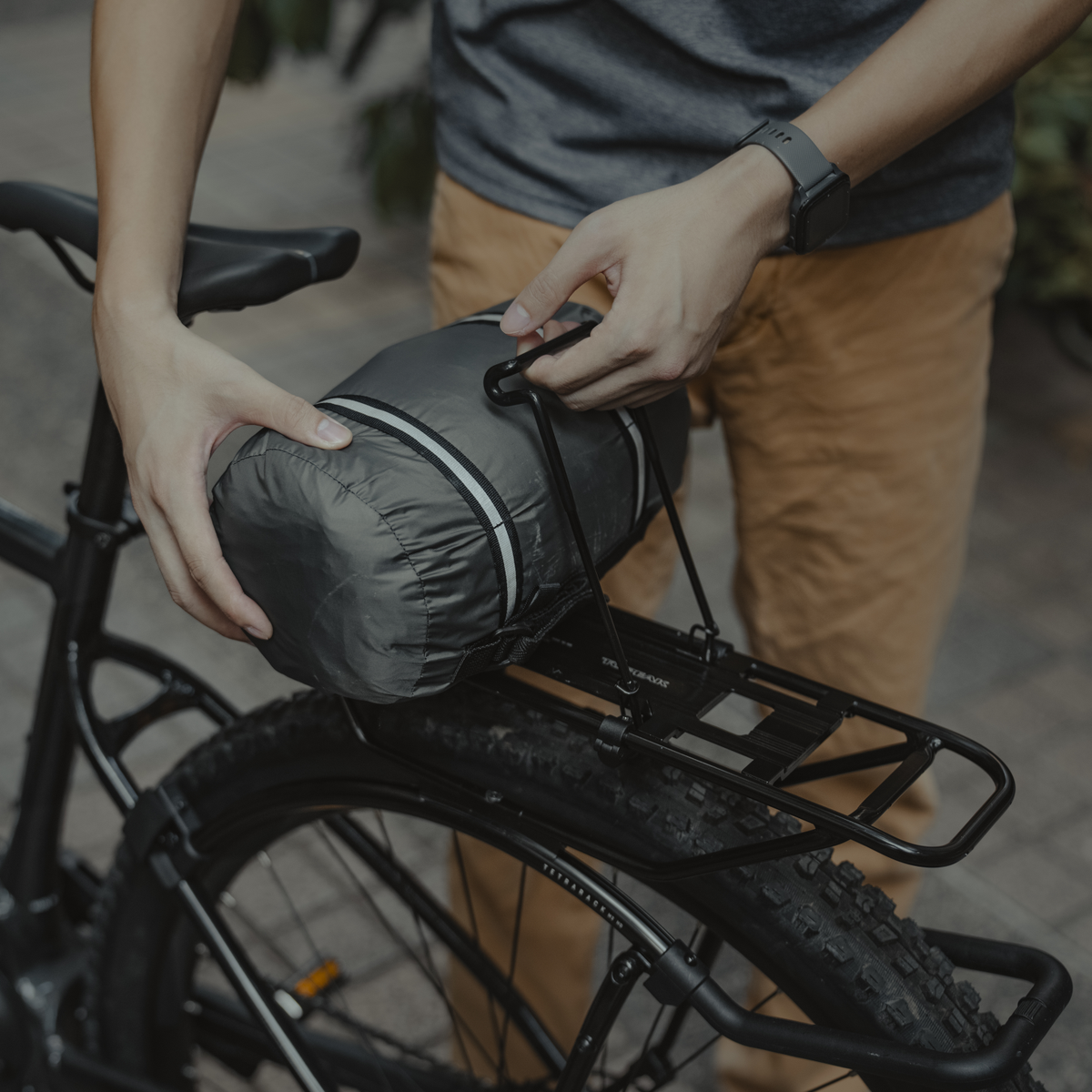 Spring Clamp for Tetrarack M2 Luggage Rack