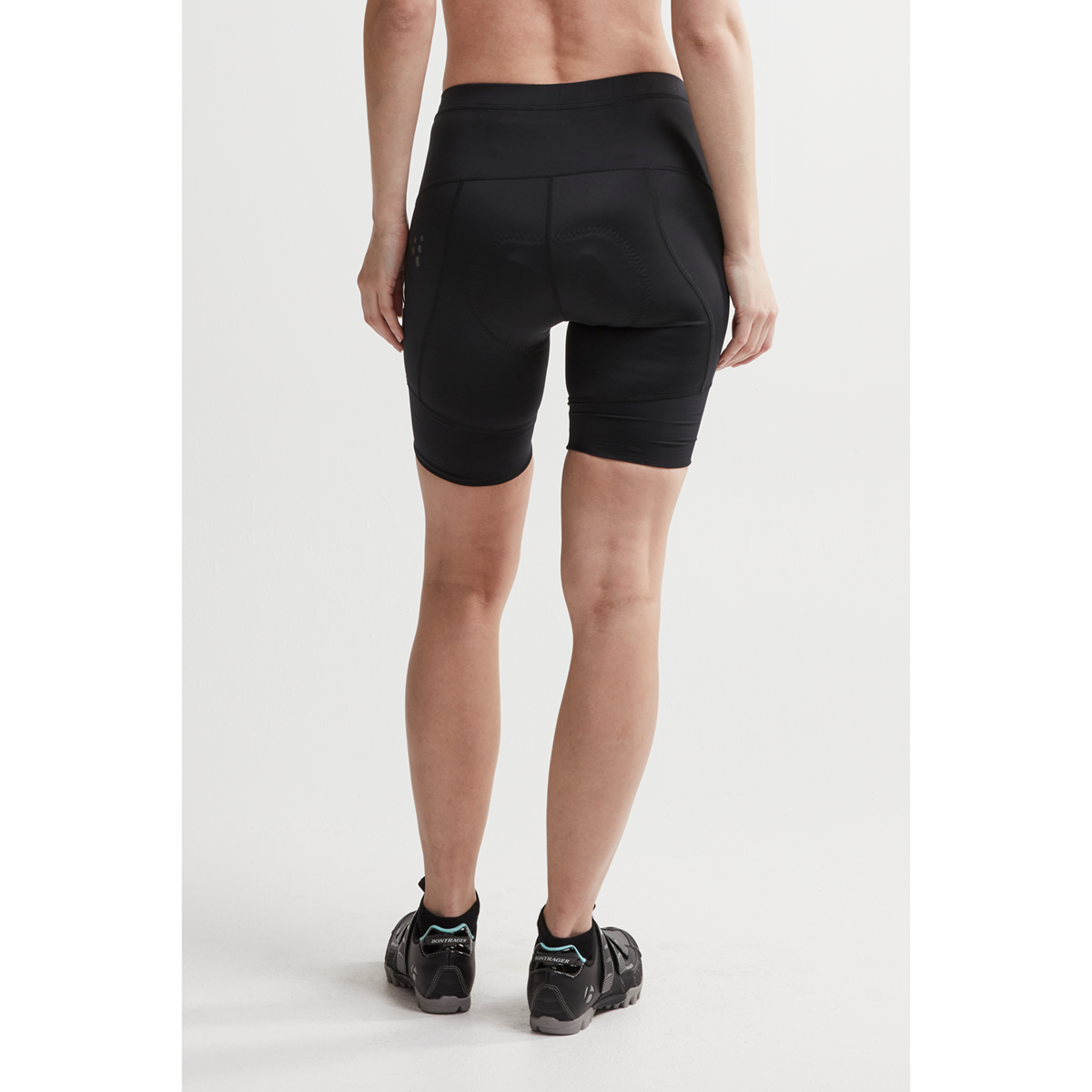ESSENCE SHORTS W Women’s Cycling Shorts