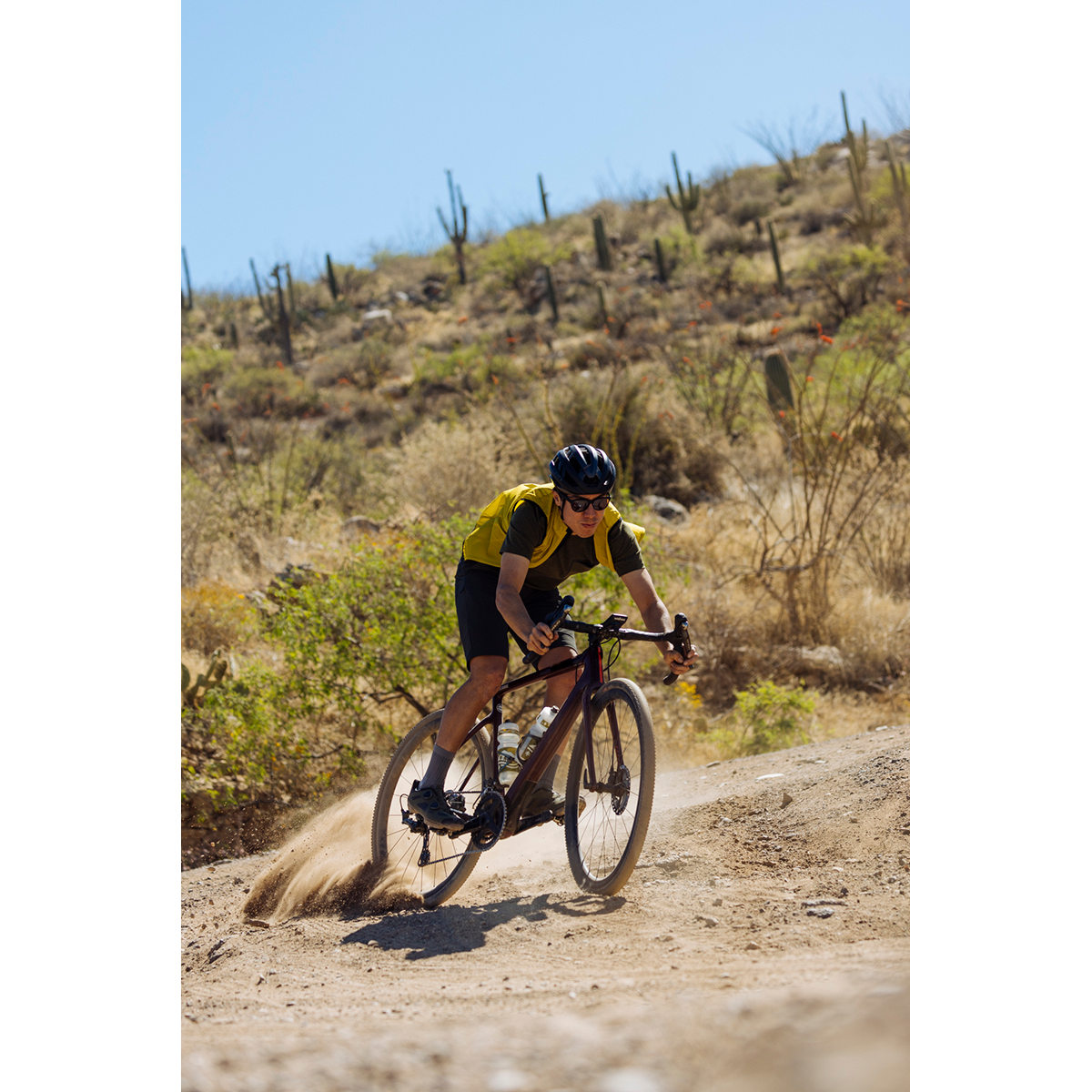 ARIES SPHERICAL MIPS racefietshelm