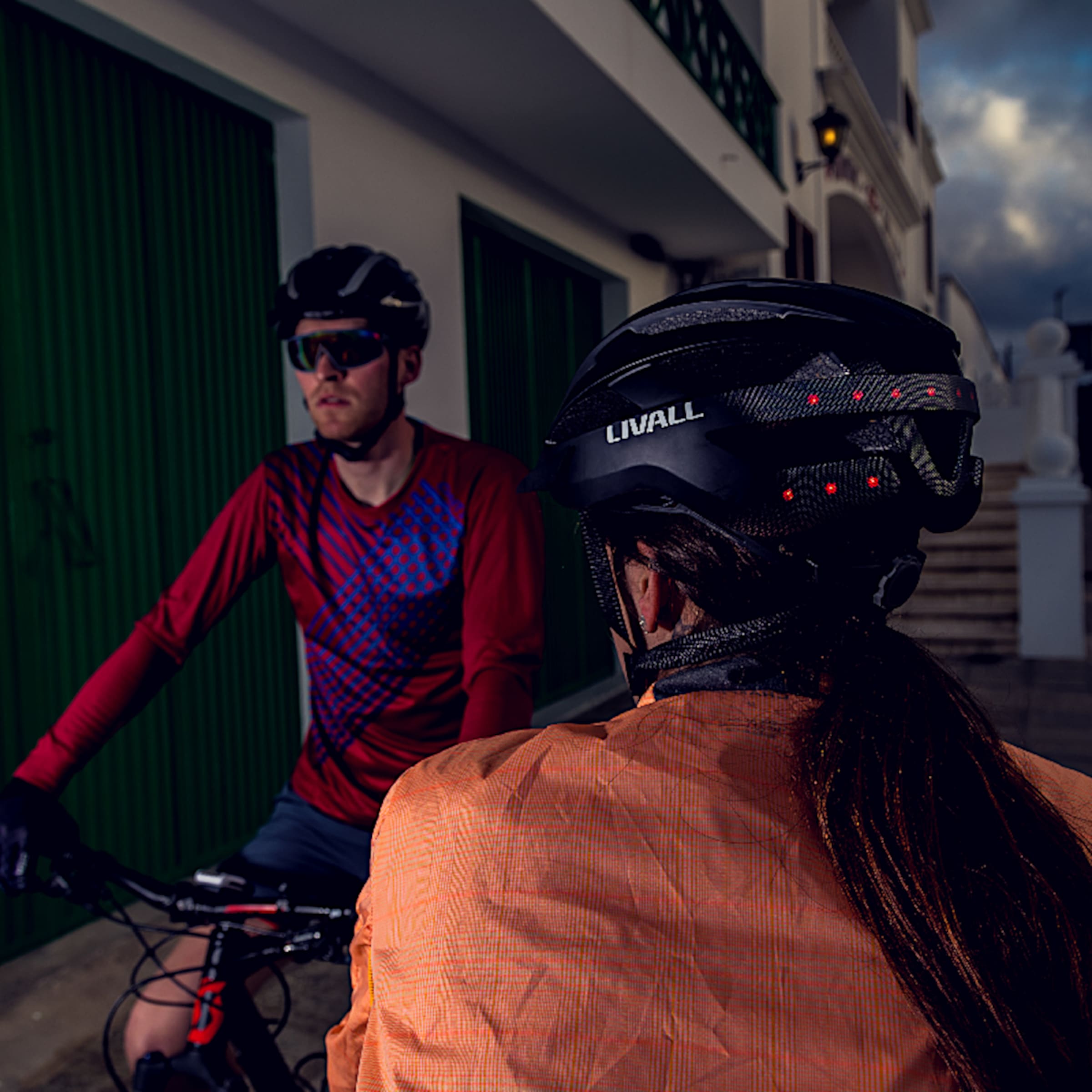 MT1 NEO II fietshelm