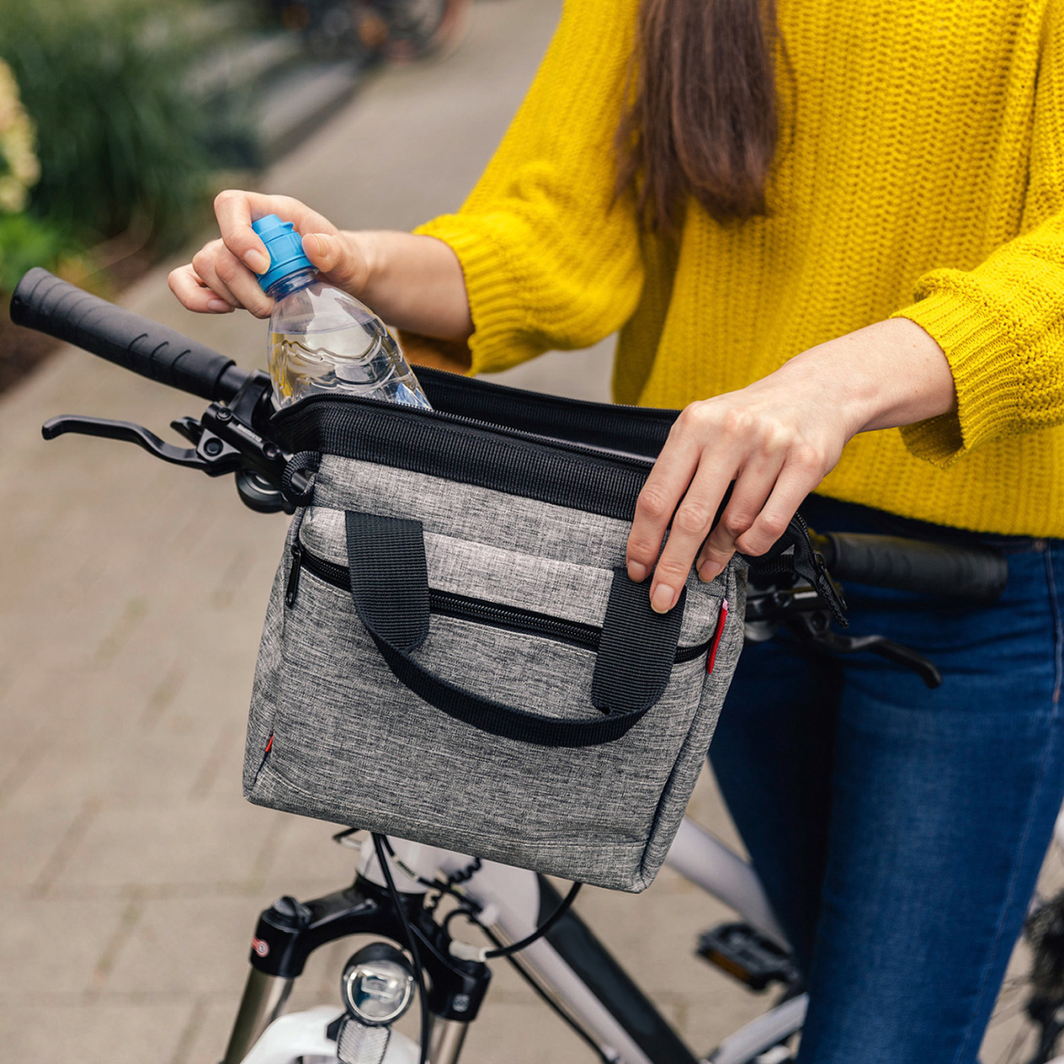 Roomy Handlebar Bag