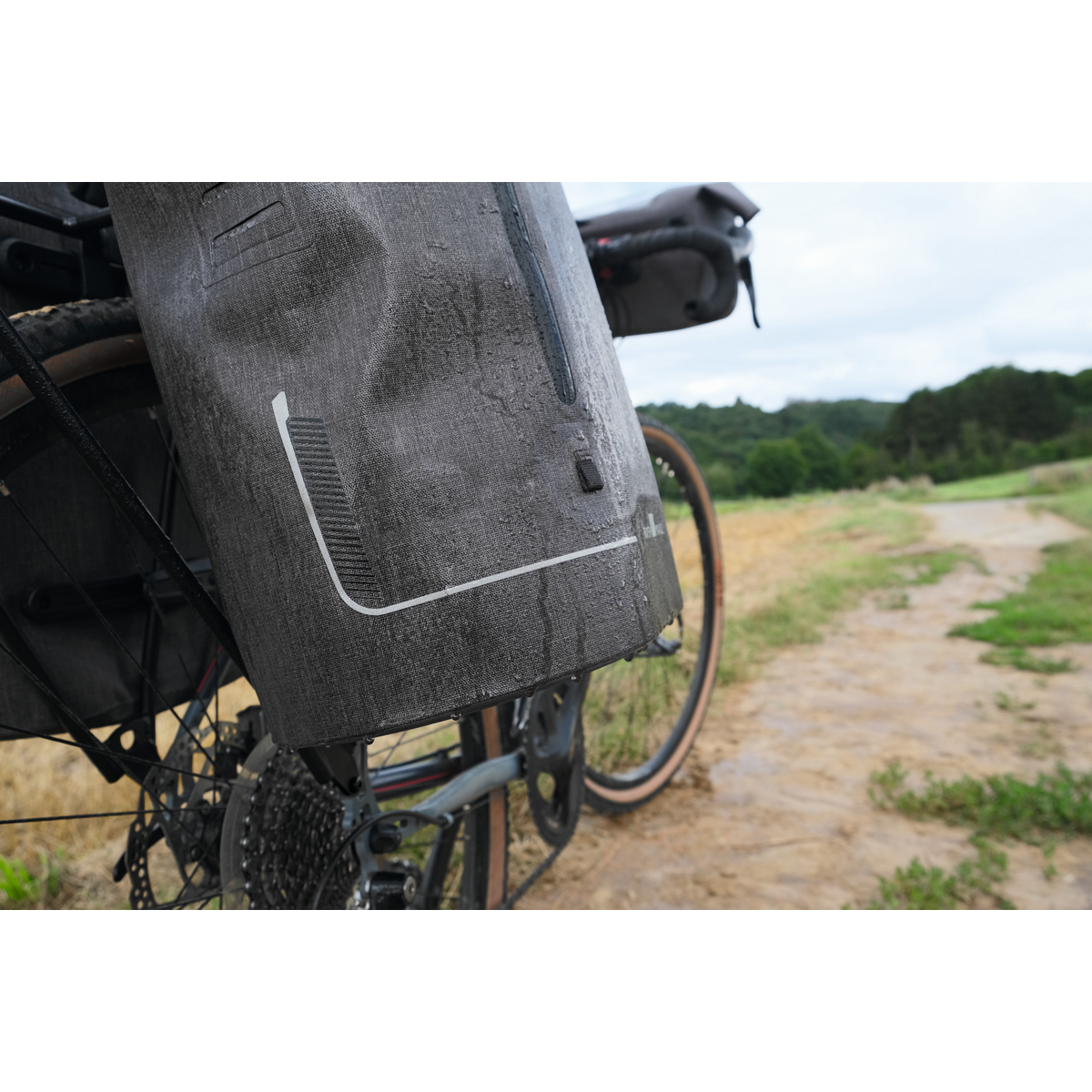 LIGHTPACK GT WATERPROOF Carrier Bag Roll Closure