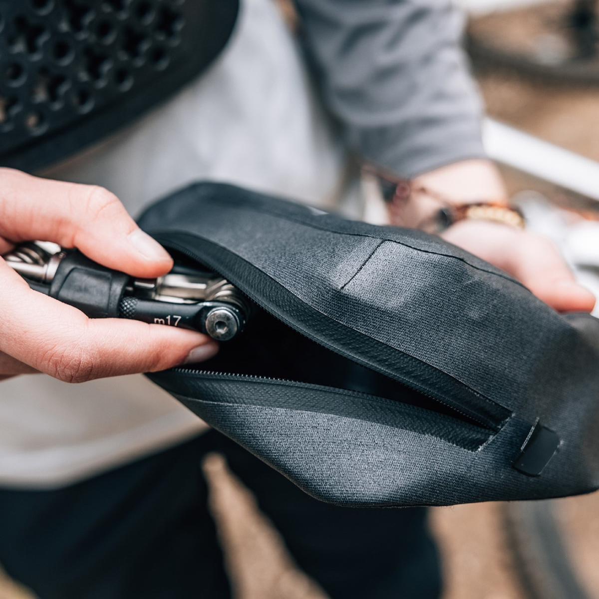 TORSO PROTECTOR PIN PACK WP 1.5 bag