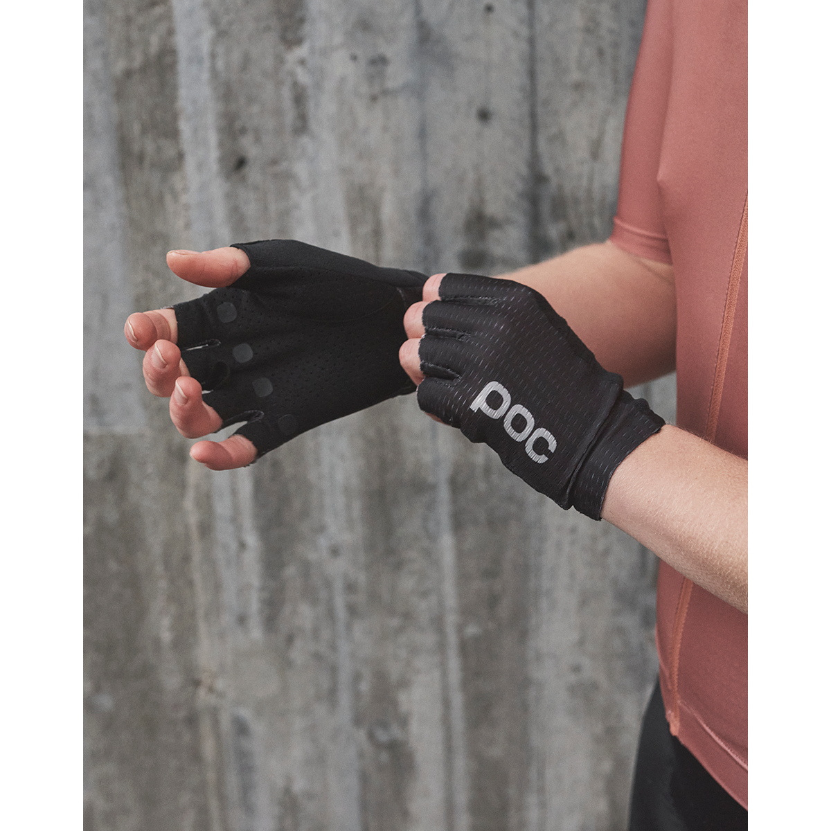 Shop AGILE SHORT GLOVE Cycling Gloves now ROSE Bikes