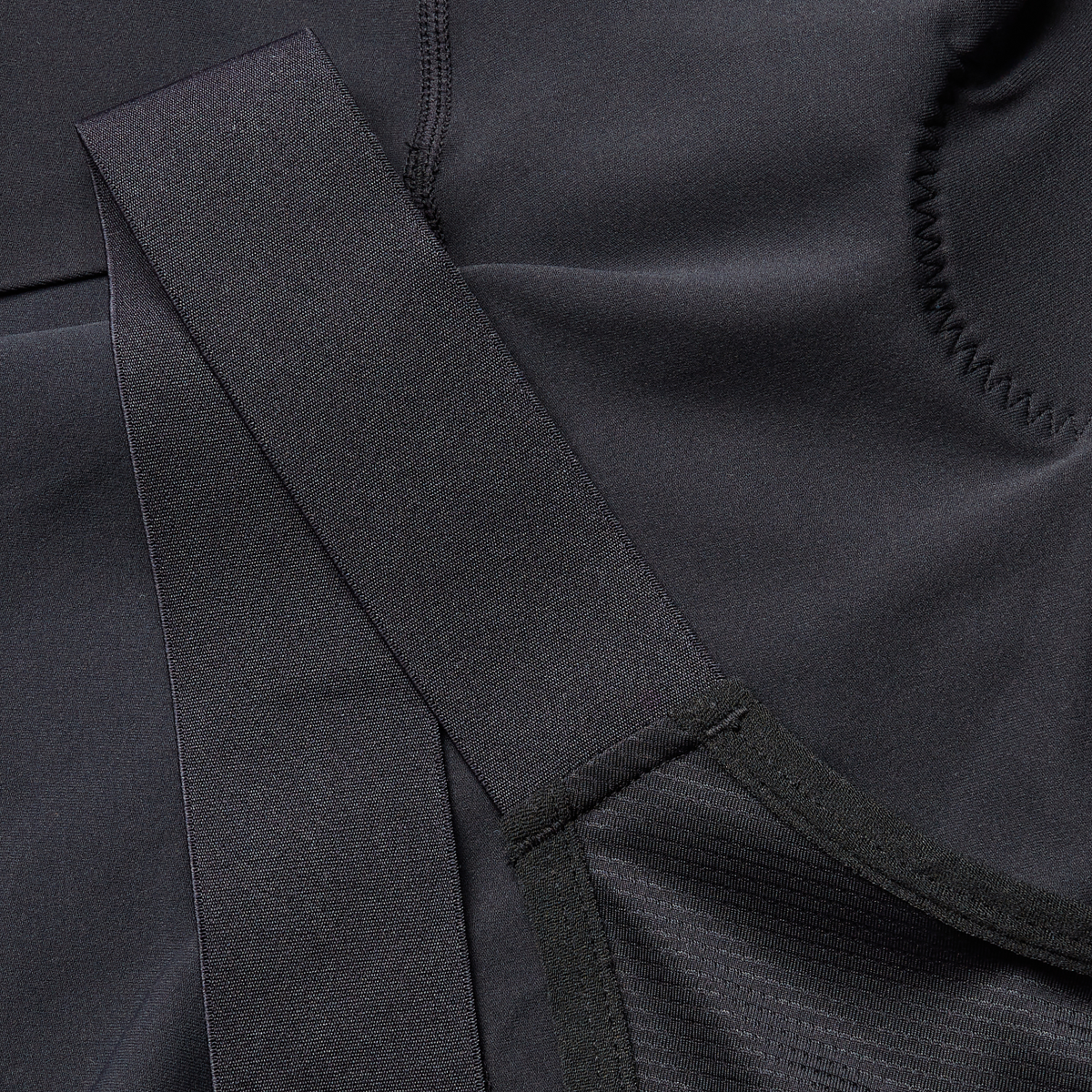 LOOP BIBSHORT