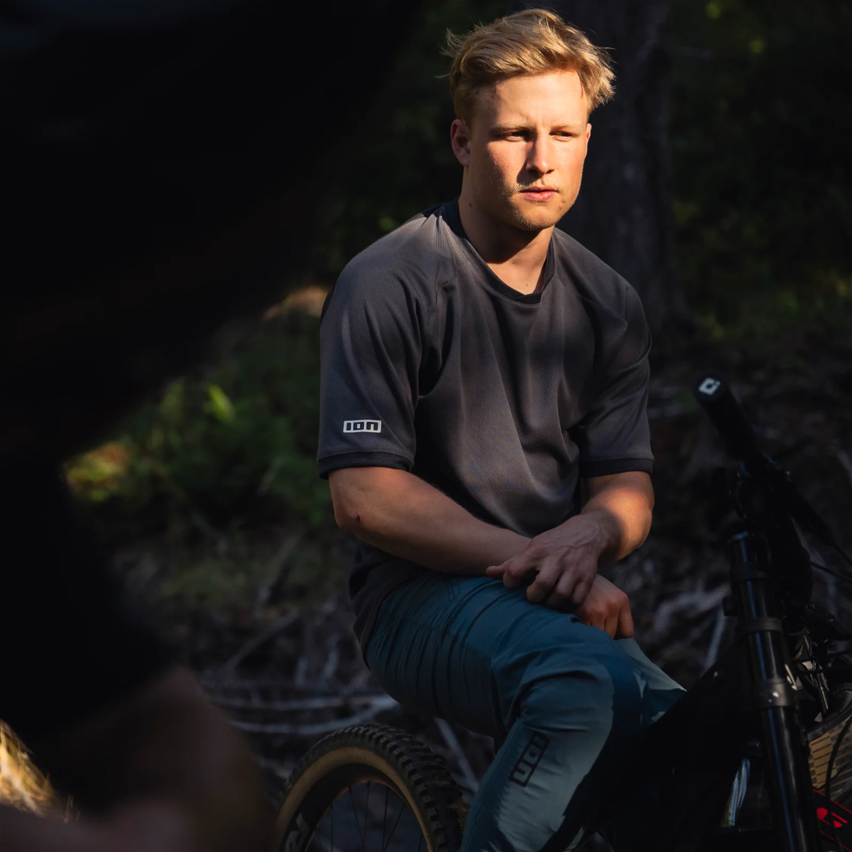 JERSEY TECH LOGO SS Short Sleeve MTB Shirt