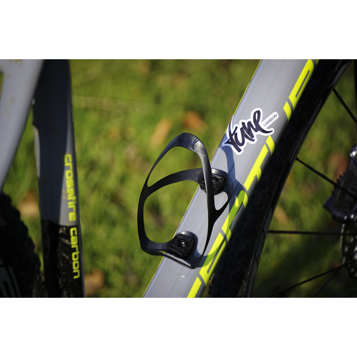 Tune bottle online cage wasserträger 2.0