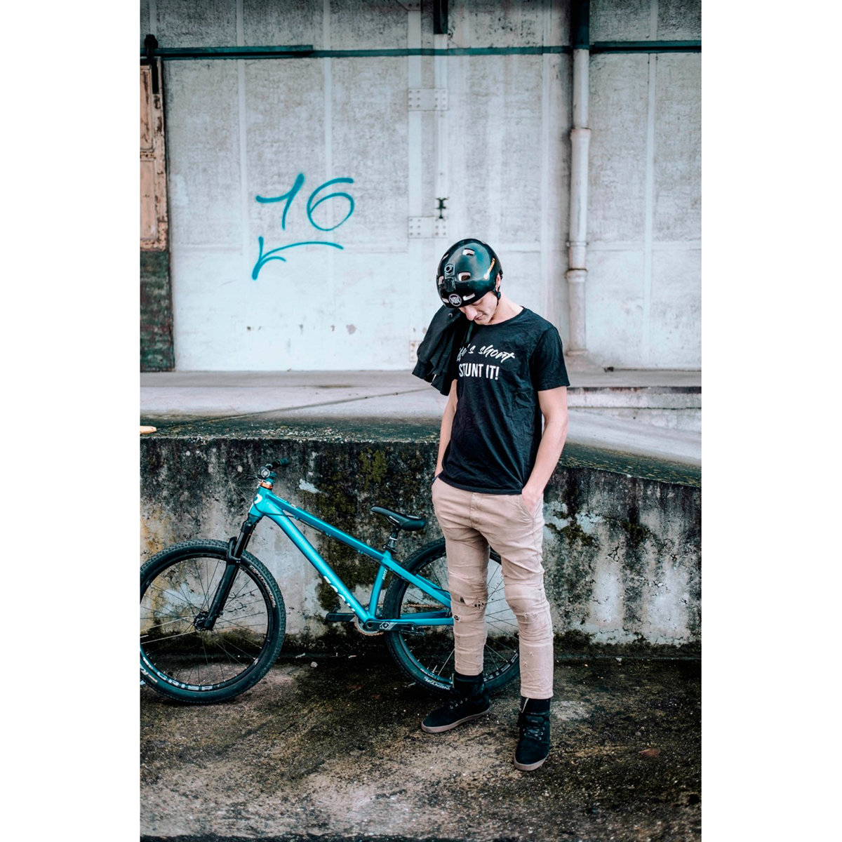 LIFE´S SHORT STUNT IT T-SHIRT