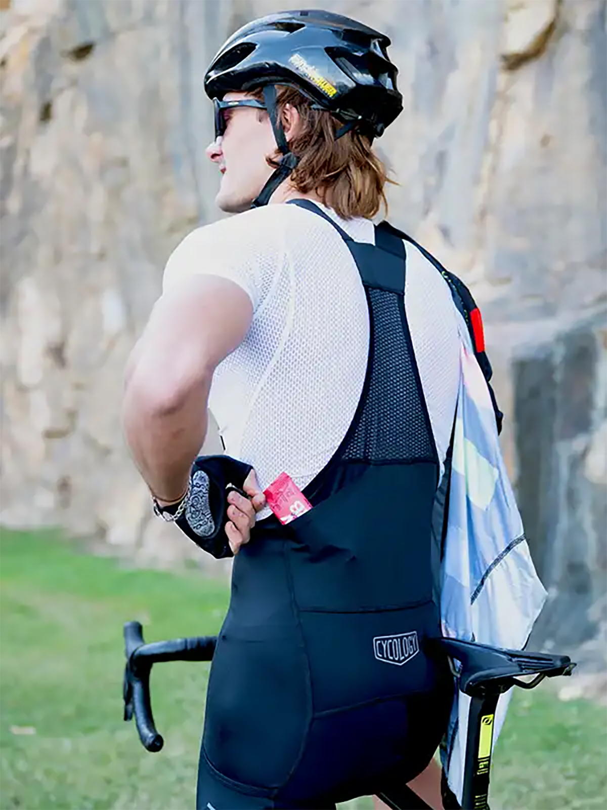 MEN’S CARGO BIB SHORTS Trägershorts