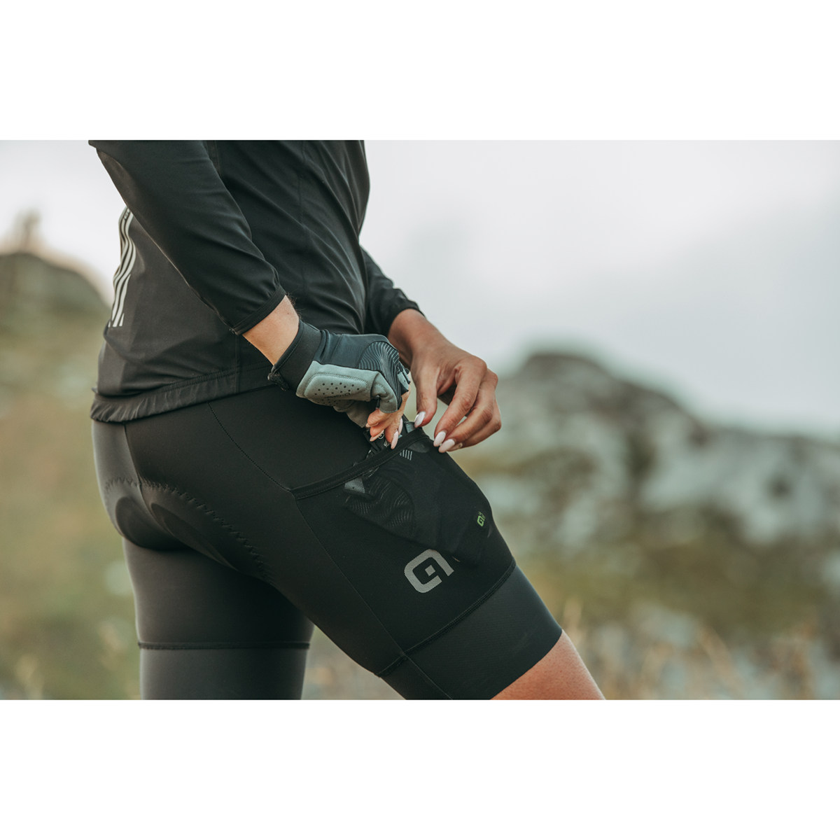 OFF-ROAD GRAVEL STONES CARGO LADY BIBSHORTS