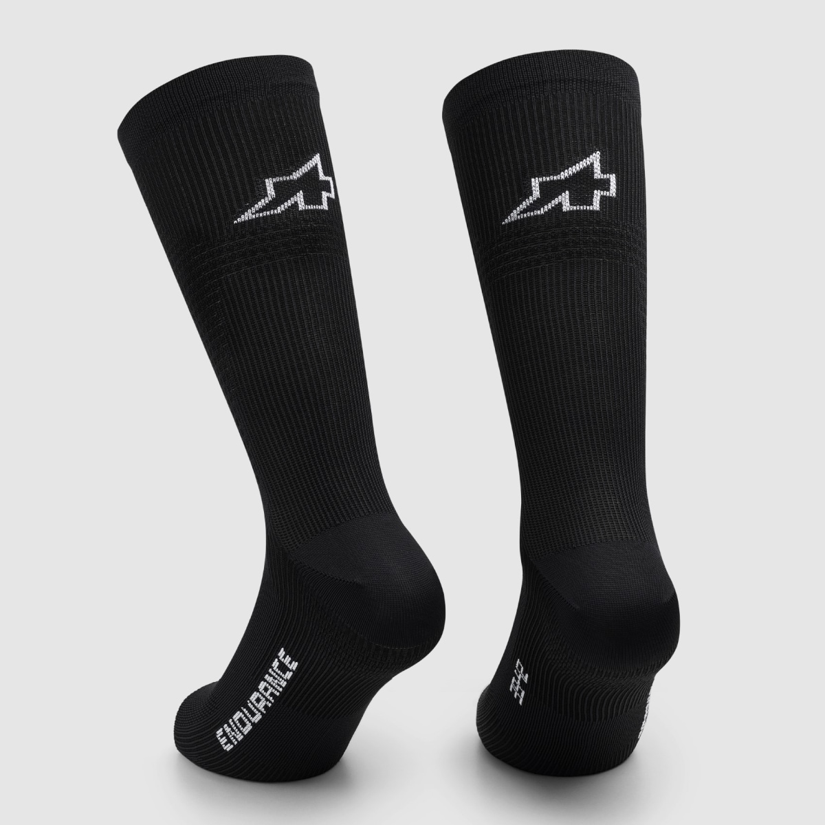 Artikel klicken und genauer betrachten! - Die ENDURANCE SOCKS S11 Fahrradsocken sind die ideale Wahl für Ausdauerathleten auf dem Bike  Leichtes und gleichermaßen robustes Material sorgt für ein gutes Fußklima bei hoher Verschleißfestigkeit...   weitere Infos im ROSE Bikes Online-Shop! | im Online Shop kaufen