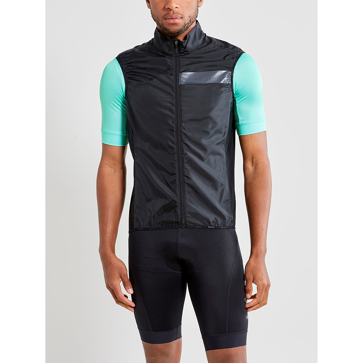 ESSENCE LIGHT WIND VEST M