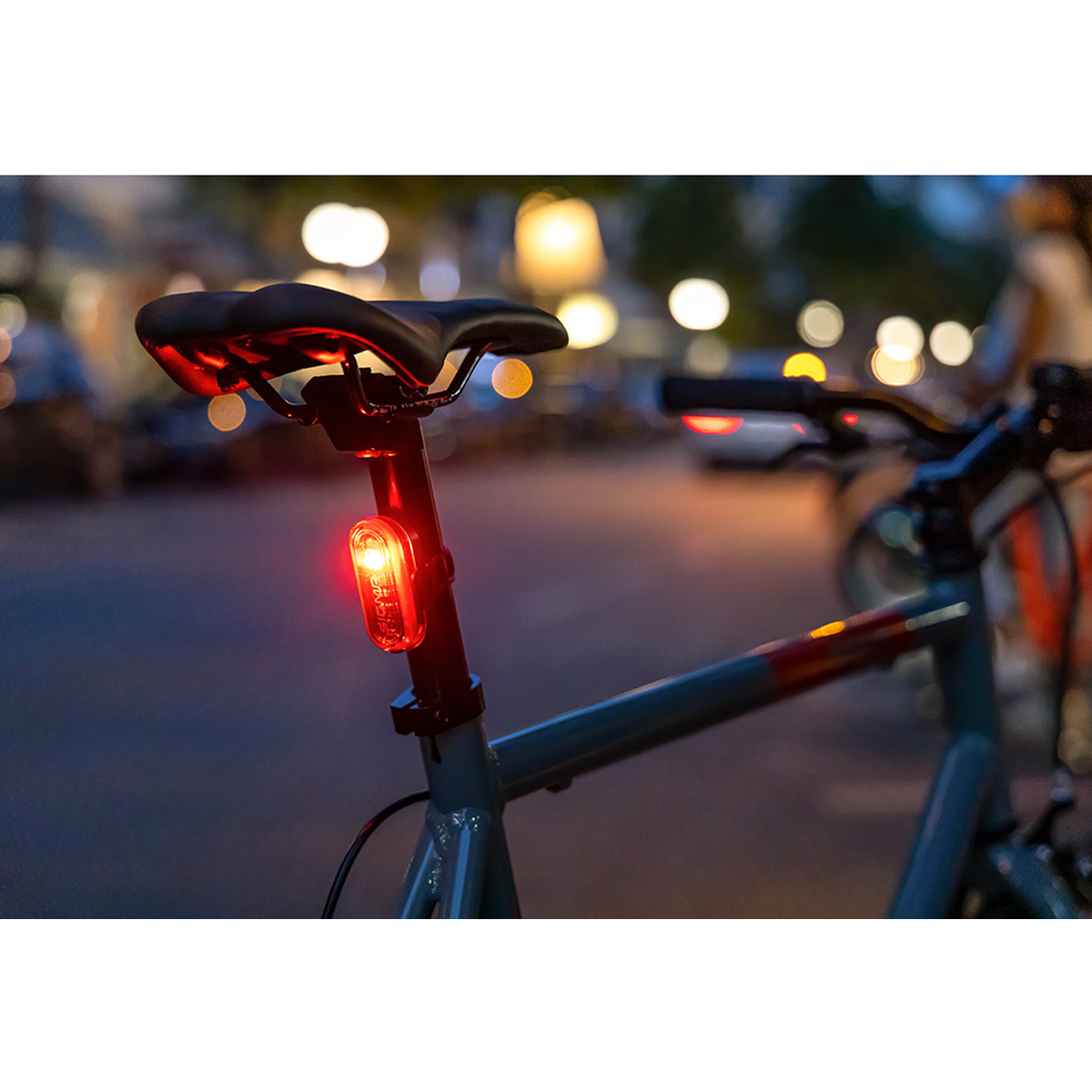 Curve Battery-Powered Rear Light