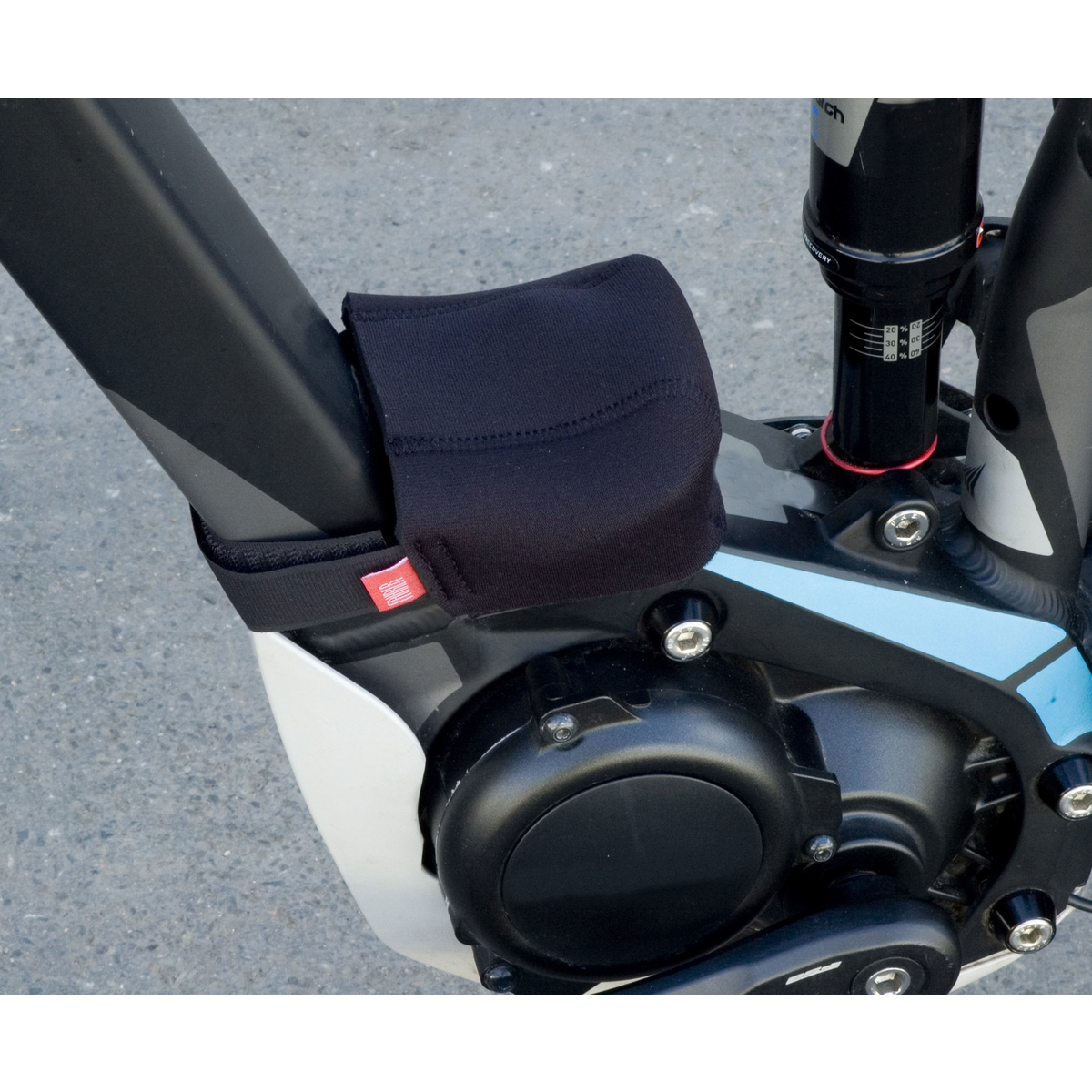 Electric Cap M frame contact protection