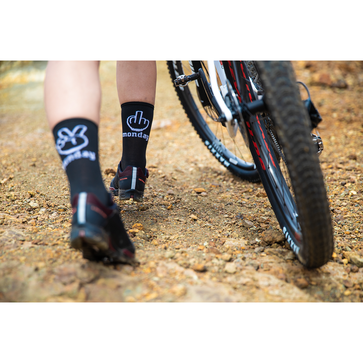 SUNDAY MONDAY SOCK Cycling Socks