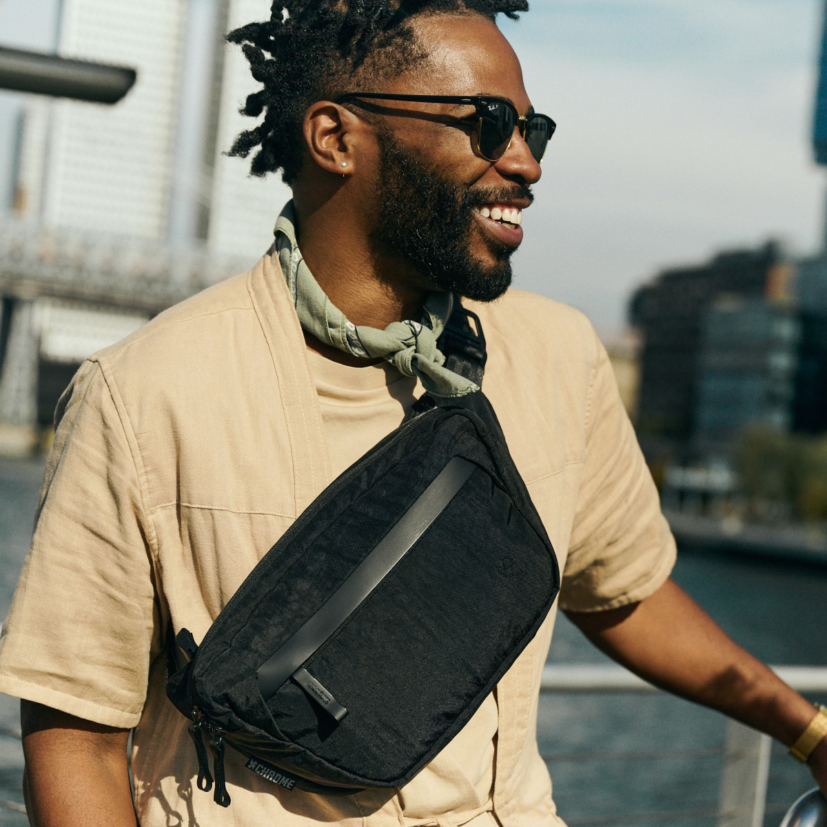 SABIN 6 l SLING Shoulder Bag