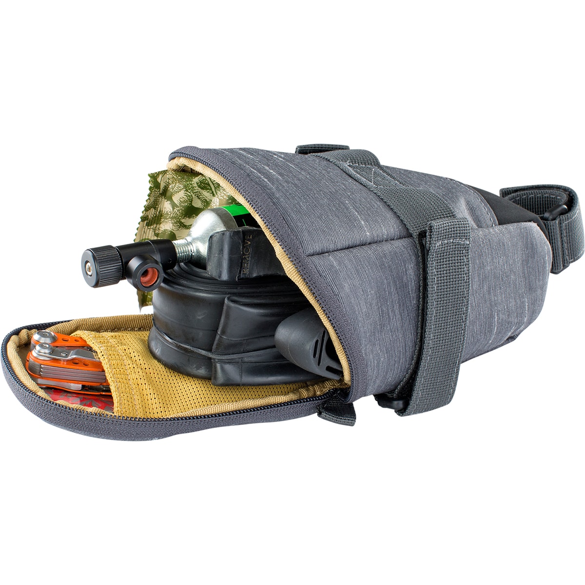 Artikel klicken und genauer betrachten! - Die leichte SEAT BAG TOUR L Satteltasche von EVOC aus stark wasserabweisendem Material lässt sich mit einem Klettverschluss einfach an reguläre Sattelstützen montieren und bietet ausreichend Platz für Werkzeug und Ersatzschlauch...   weitere Infos im ROSE Bikes Online-Shop! | im Online Shop kaufen