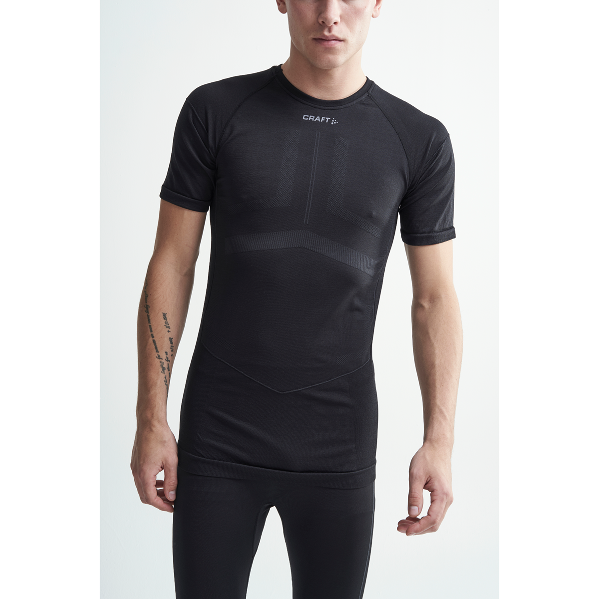 ACTIVE INTENSITY SS M Short Sleeve Base Layer
